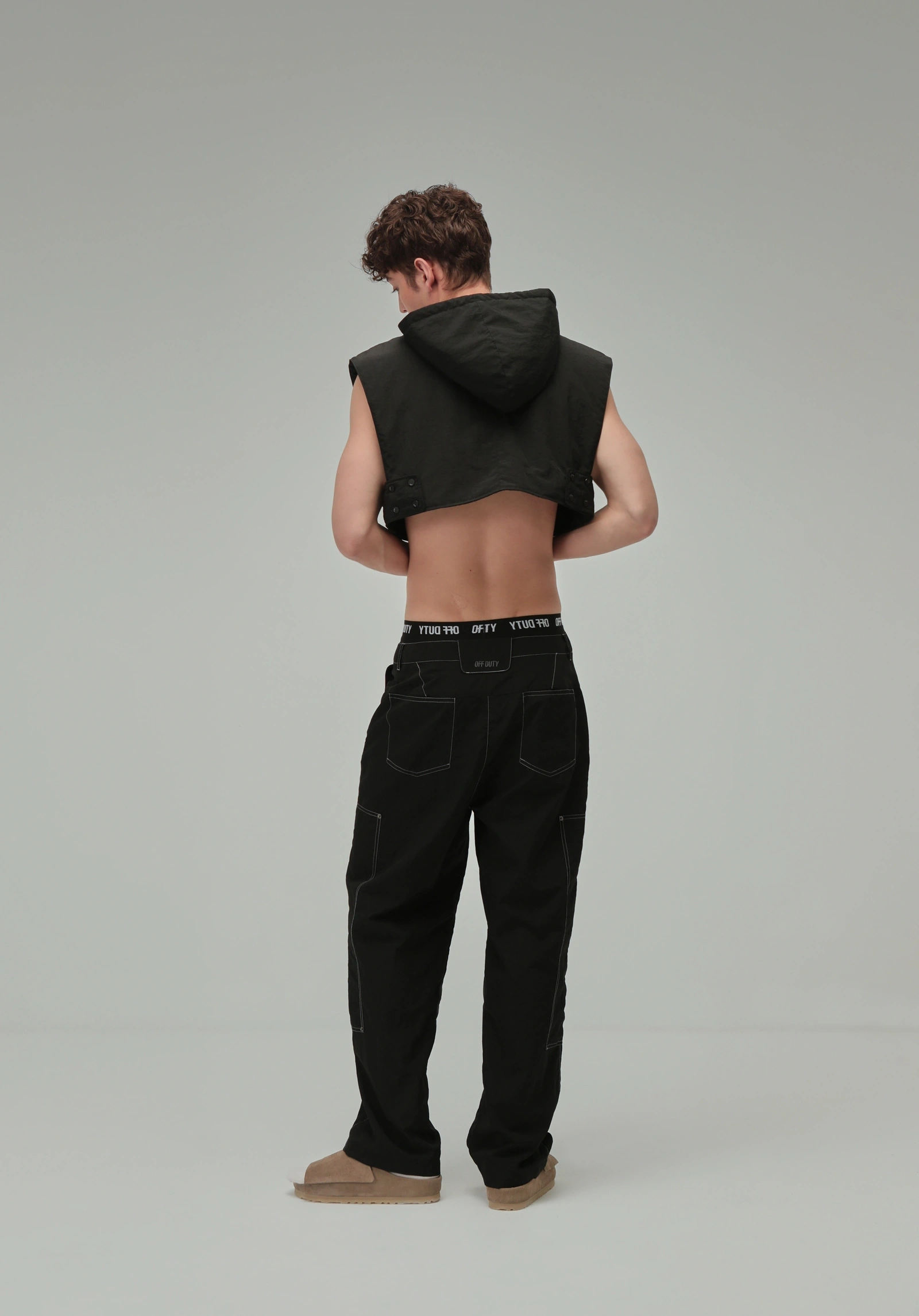 【HI FI FNK】Off Wellon Cropped Vest HI FI FNK】Off Wellon Cropped Vest