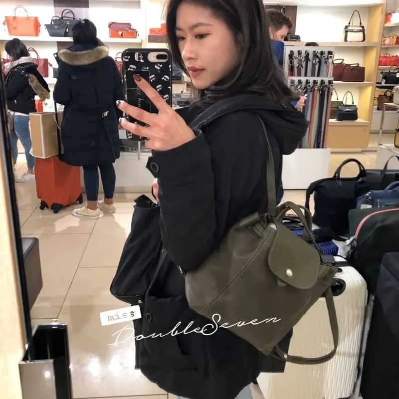 Longchamp 後 discount 背包