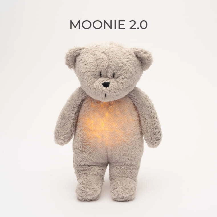 【Moonie】茉莉小熊2.0／石英灰  哄睡神器  嬰兒聲光哄睡玩具 寶寶安撫偶 白噪音 搖籃曲 哭聲偵測 睡眠定時  睡眠儀式