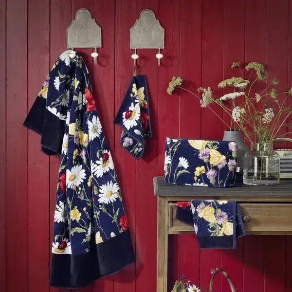 【feiler】雛菊花園面巾(30x30) / 藍