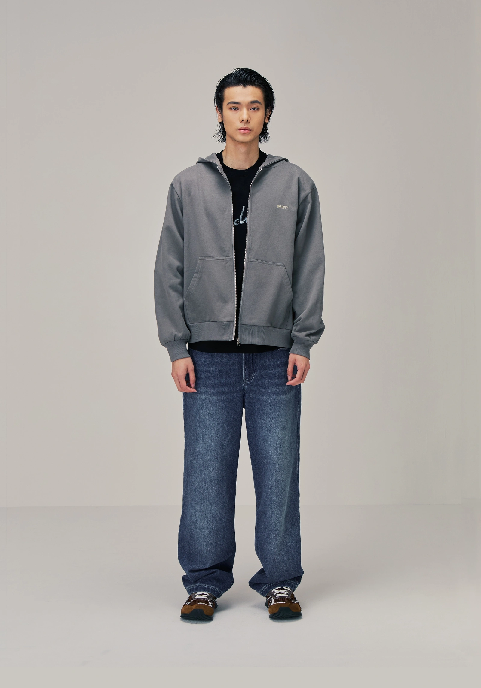 off duty(オフデューティー) フーディー　パーカー