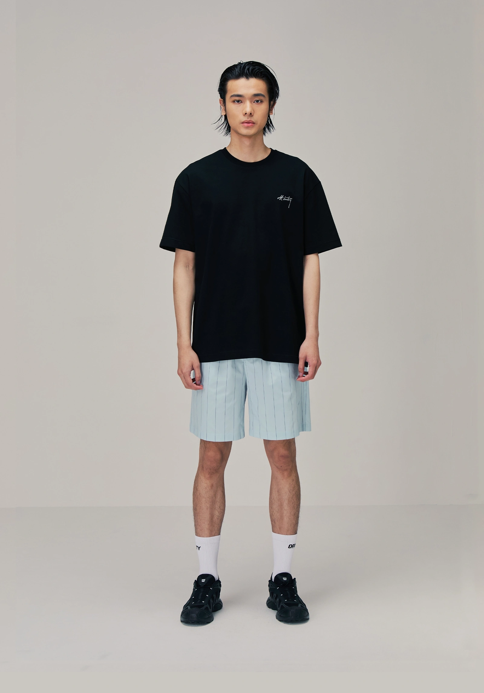 CHERRY TEE BLACK